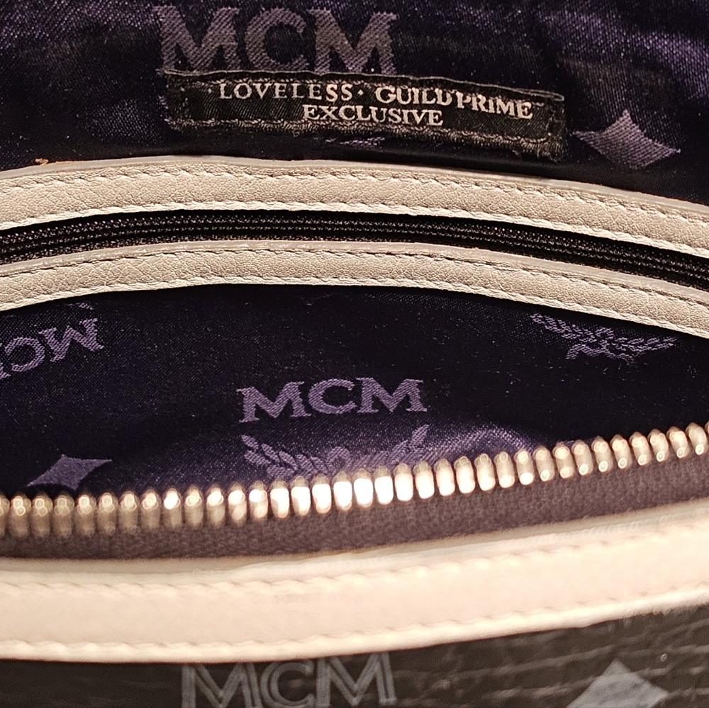 MCM Oversized Studded Clutch Pouch /Ipad Case - Picture 9 of 12